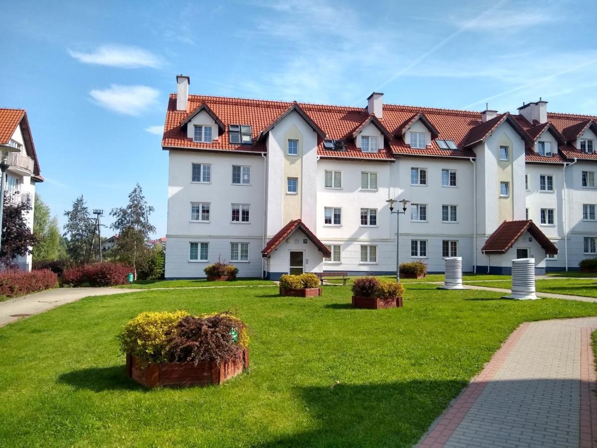 Green Apartment Z Bezplatnym Parkingiem オルシュティン エクステリア 写真