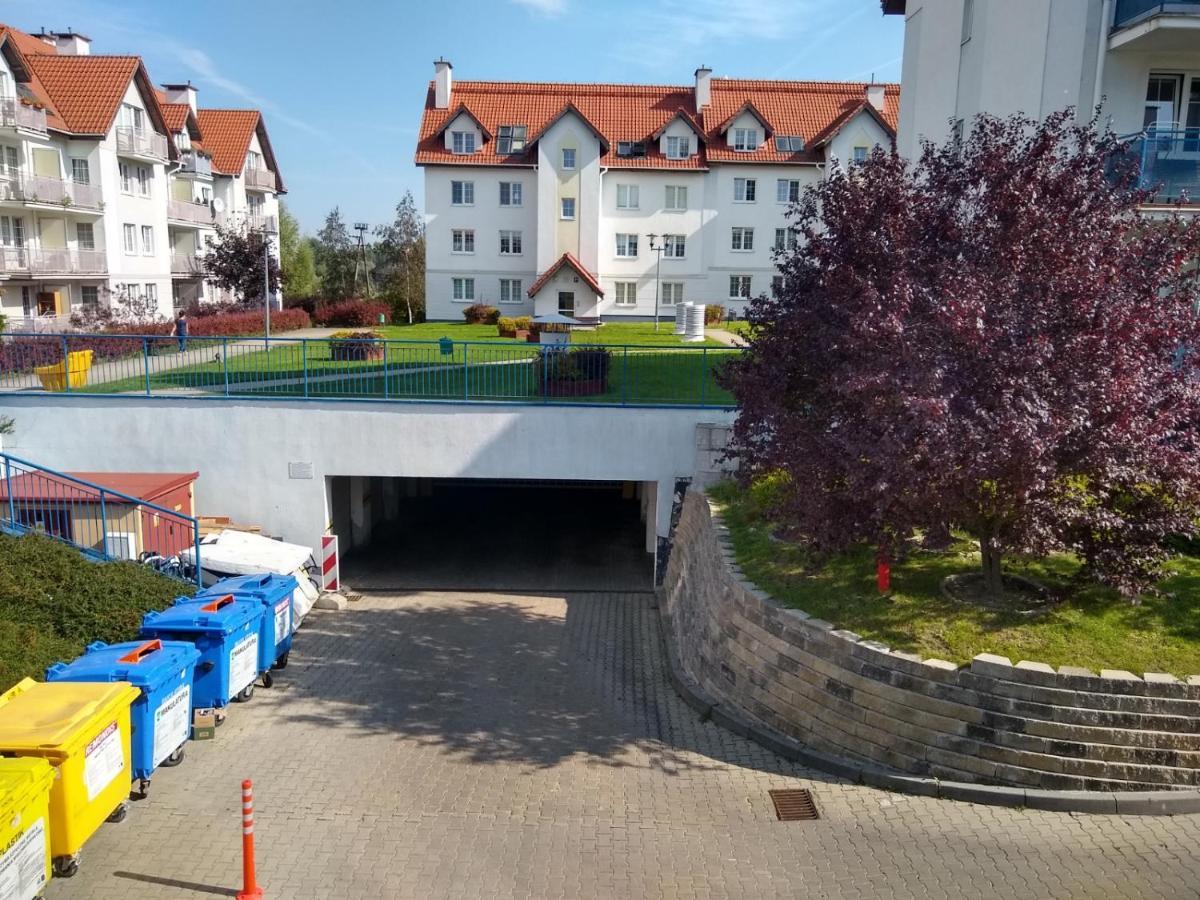 Green Apartment Z Bezplatnym Parkingiem オルシュティン エクステリア 写真