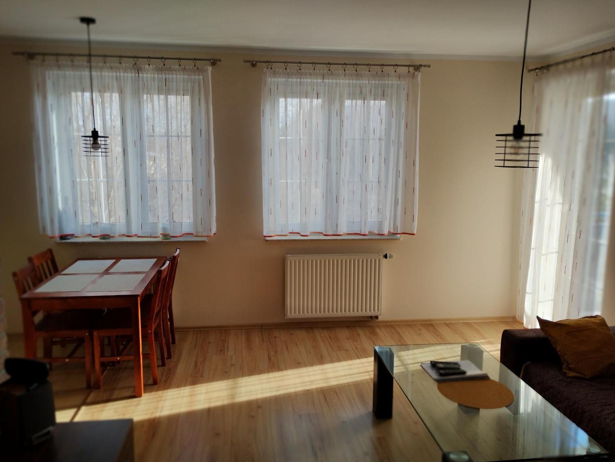 Green Apartment Z Bezplatnym Parkingiem オルシュティン エクステリア 写真
